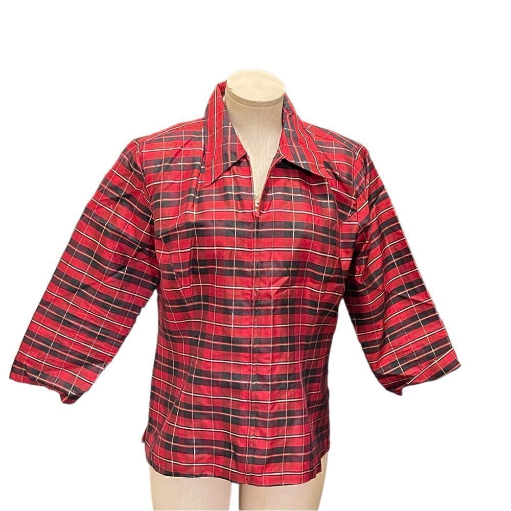 Chic Vintage Red Plaid Zipper-Up Light Cover Shirt by SilkLand